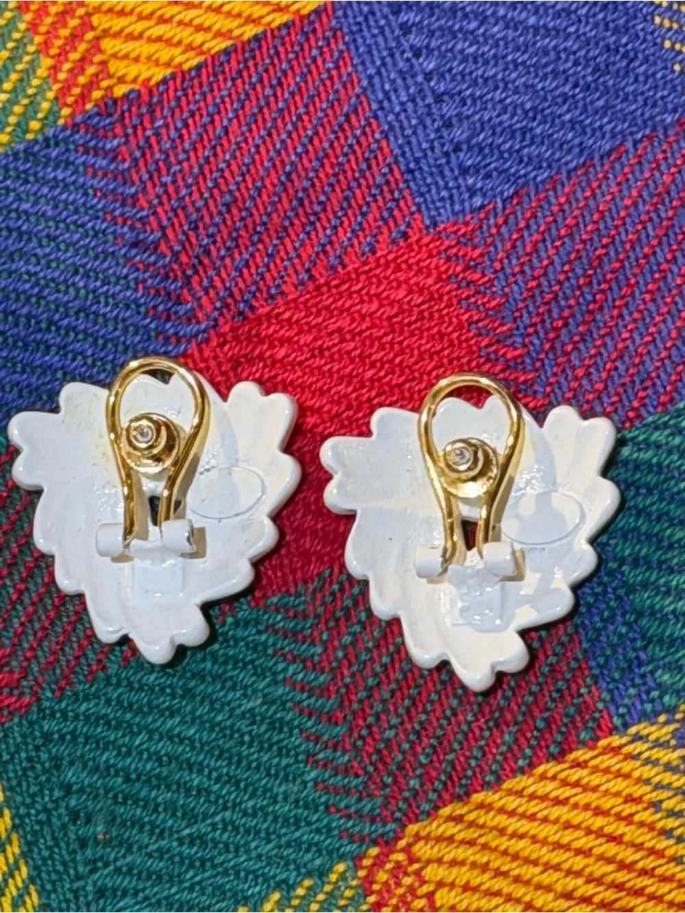 Trifari vintage white