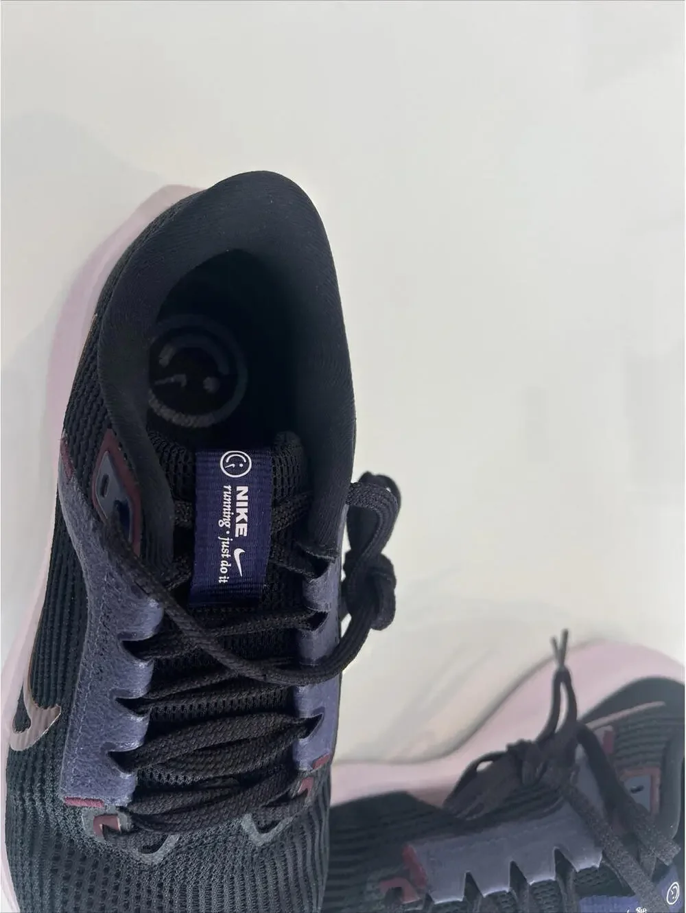 Nike women air