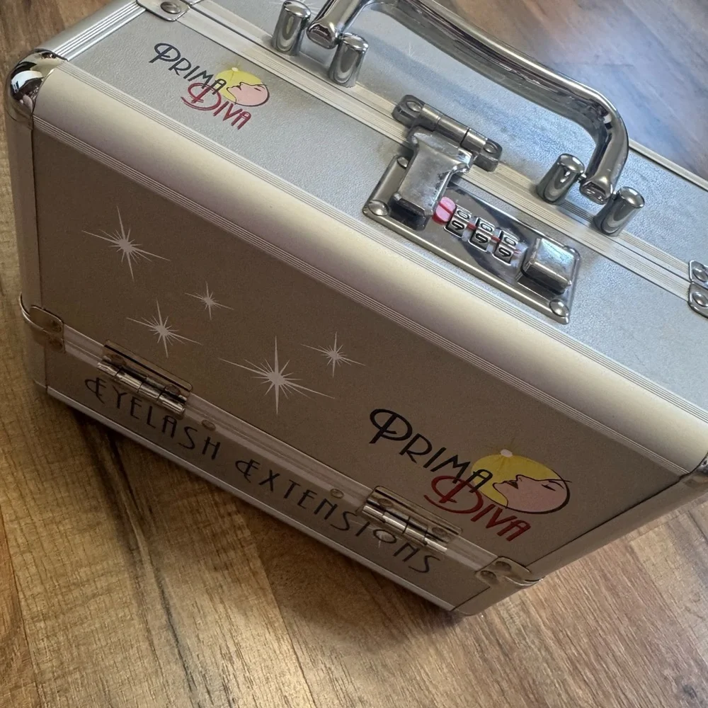 Prima Diva Eyelash Extension Silver Aluminum Makeup Combination Lock Case Only