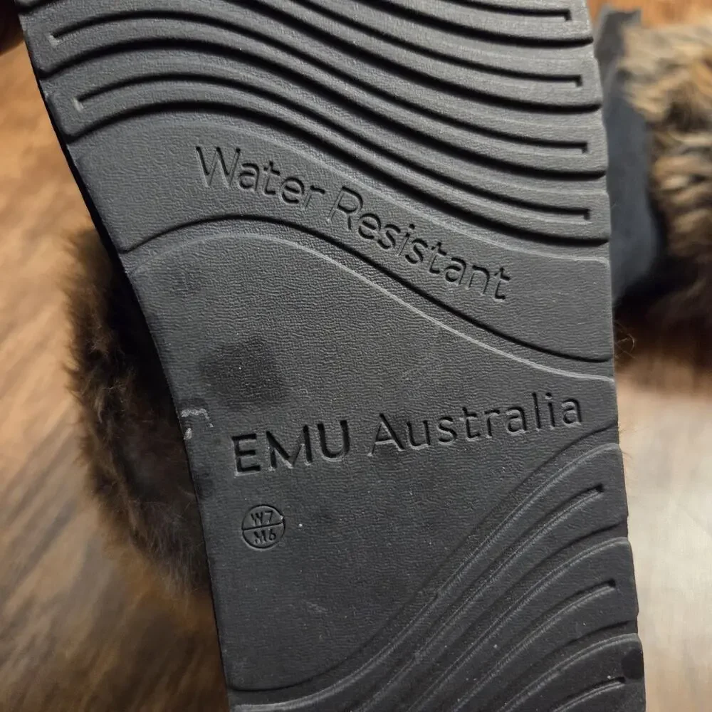 Emu australia stinger