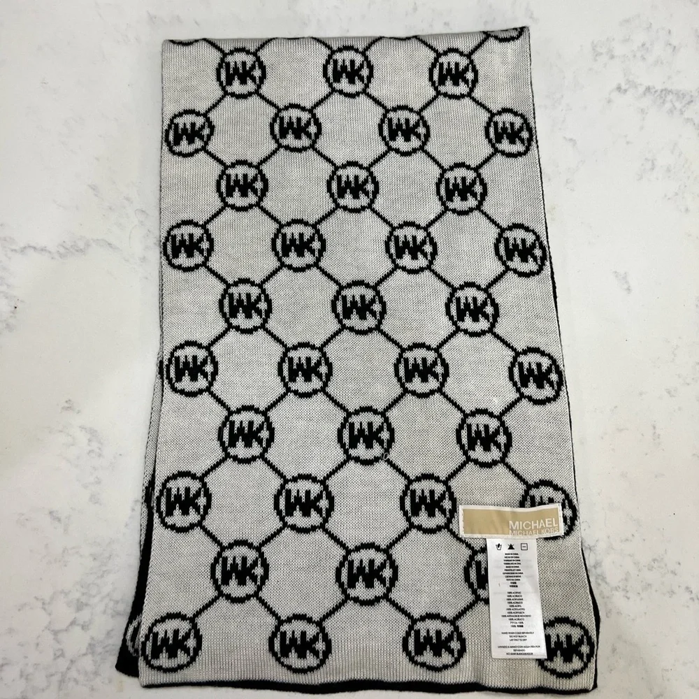 Michael Kors stylish scarf
