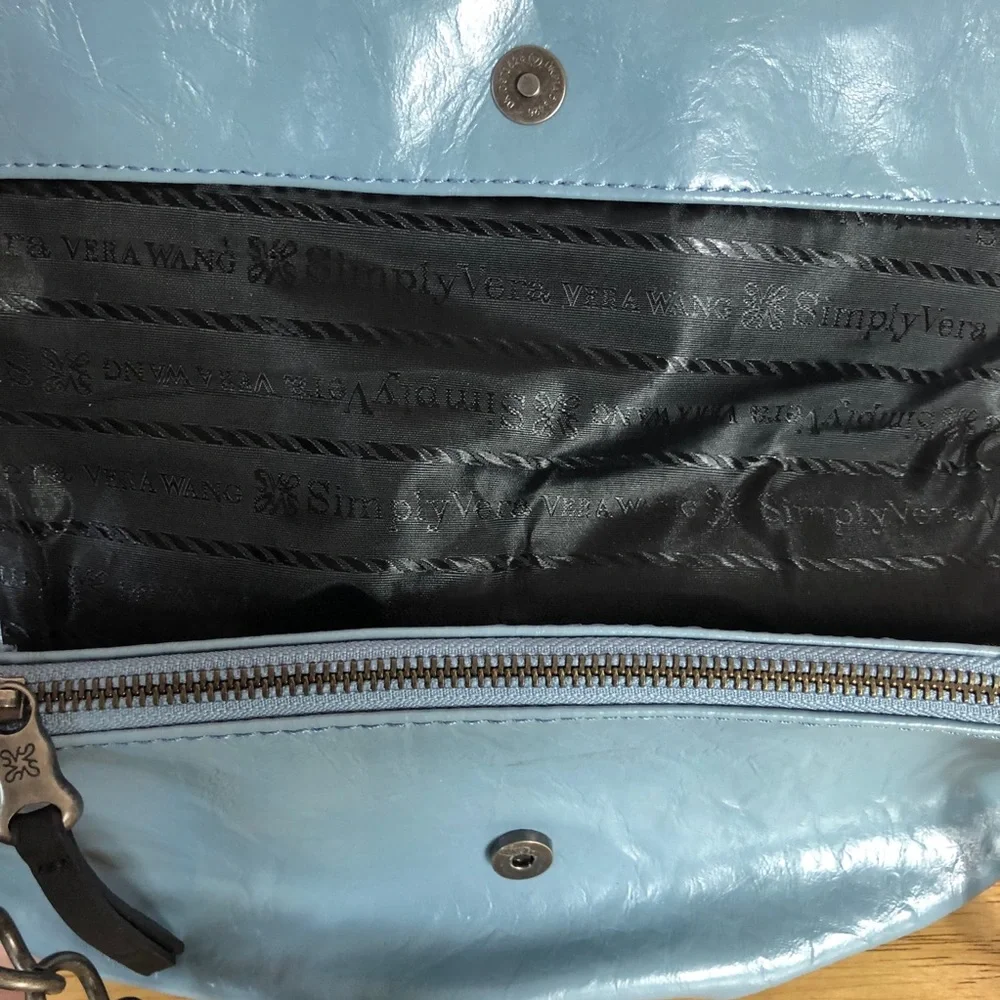Simply Vera Vera Wang Soft Flap Crossbody‎