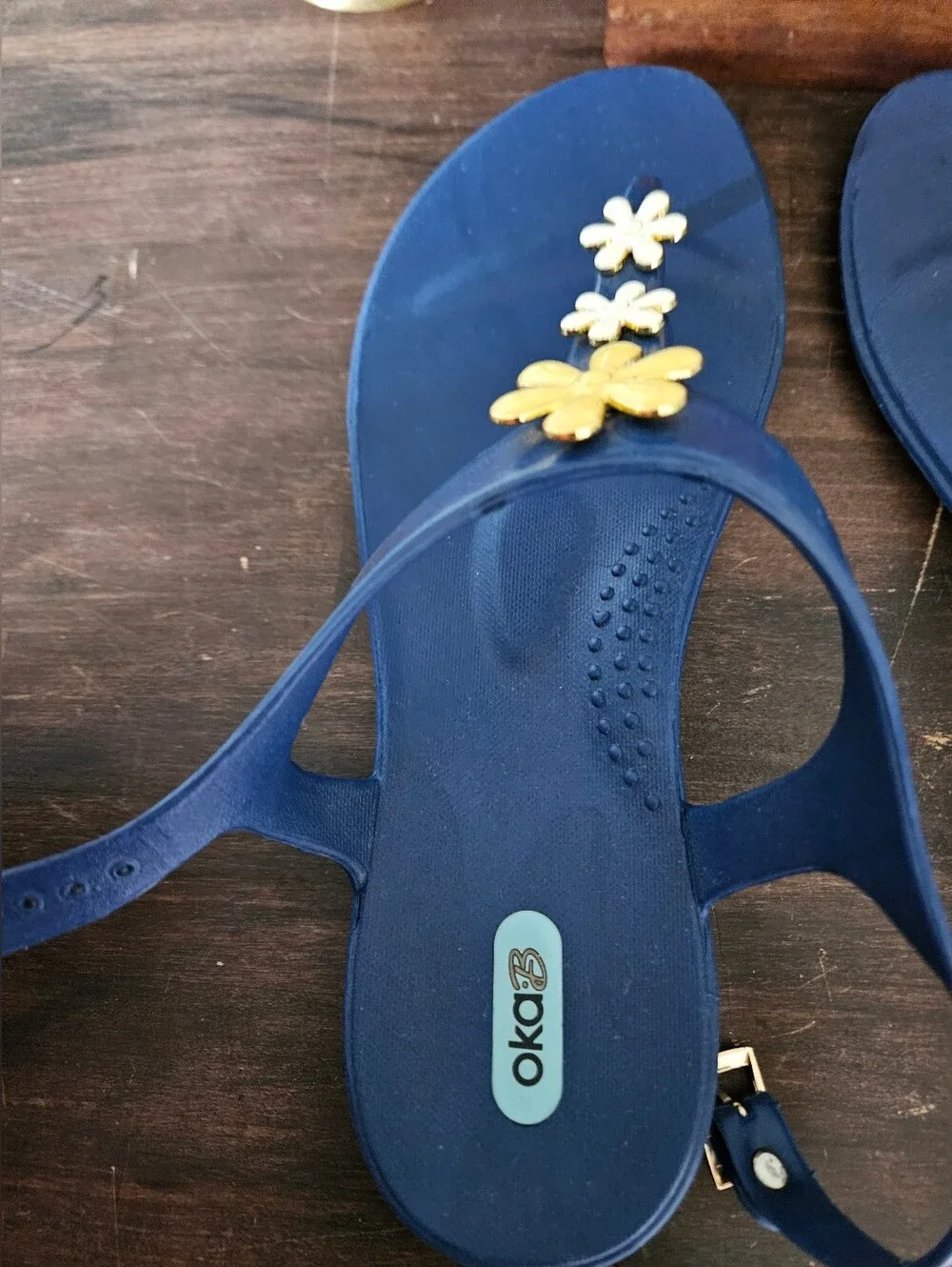 OKA b. adjustable ankle