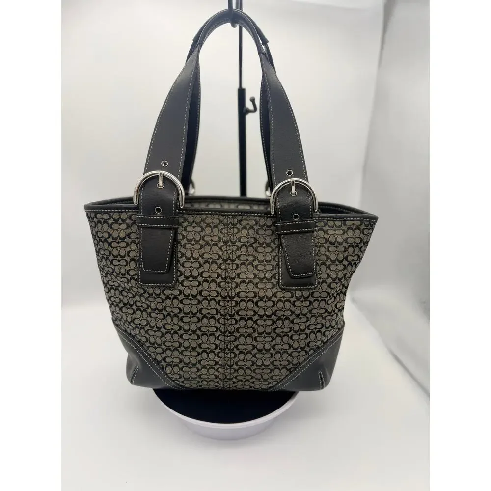 Coach soho signature
