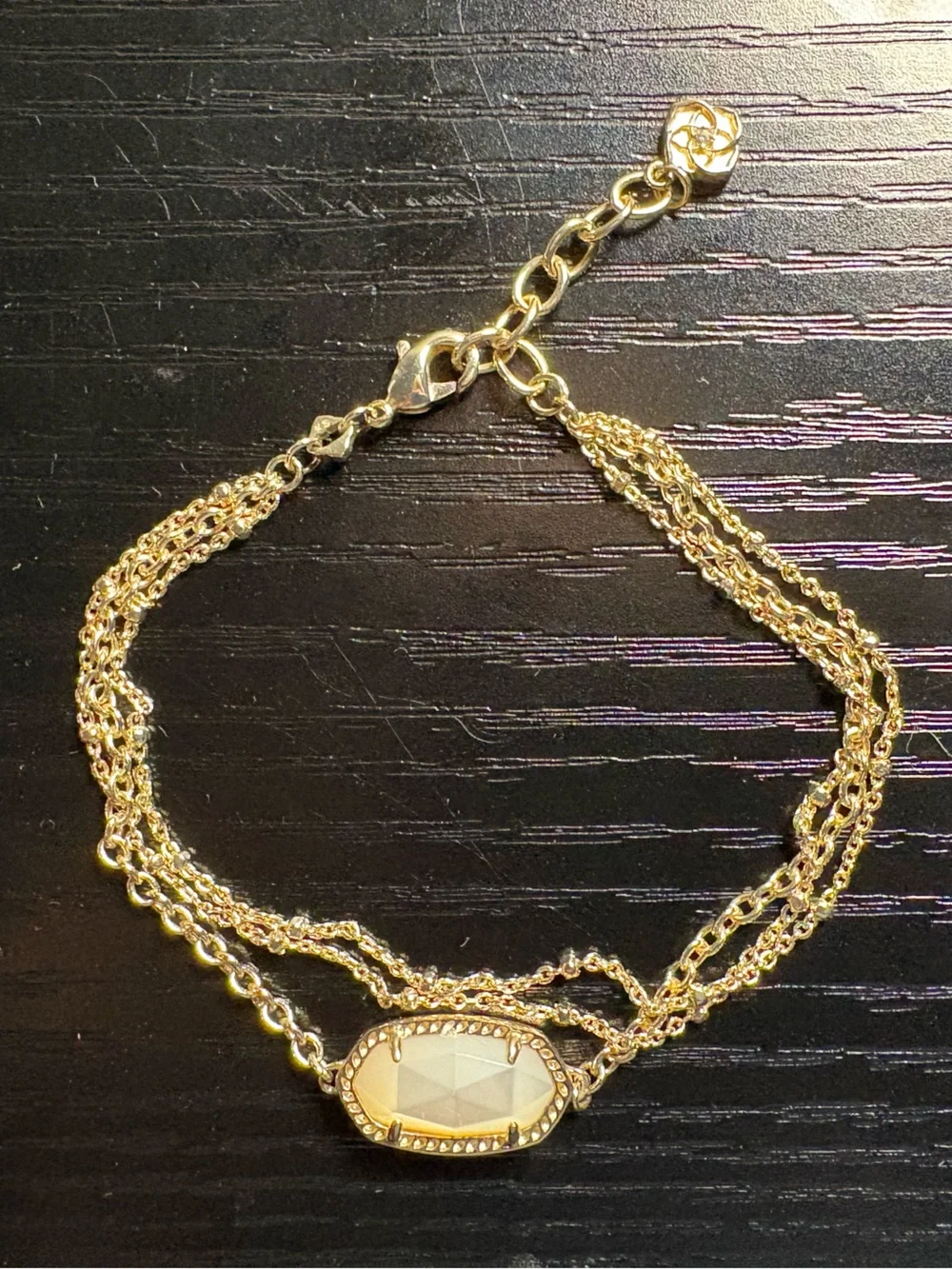 Kendra Scott brand kendra