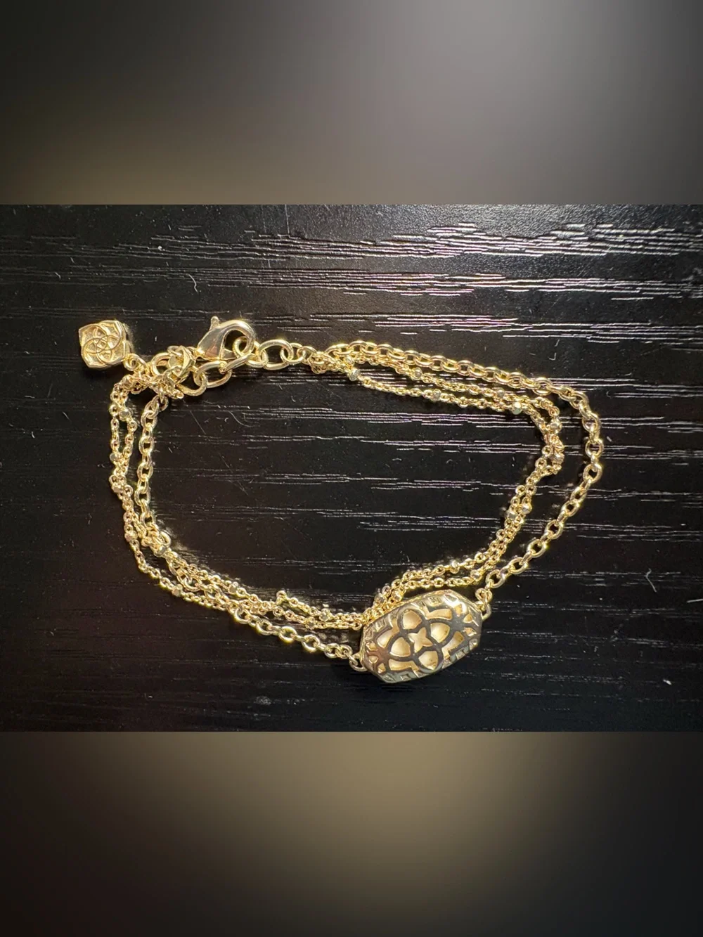 Kendra Scott brand kendra