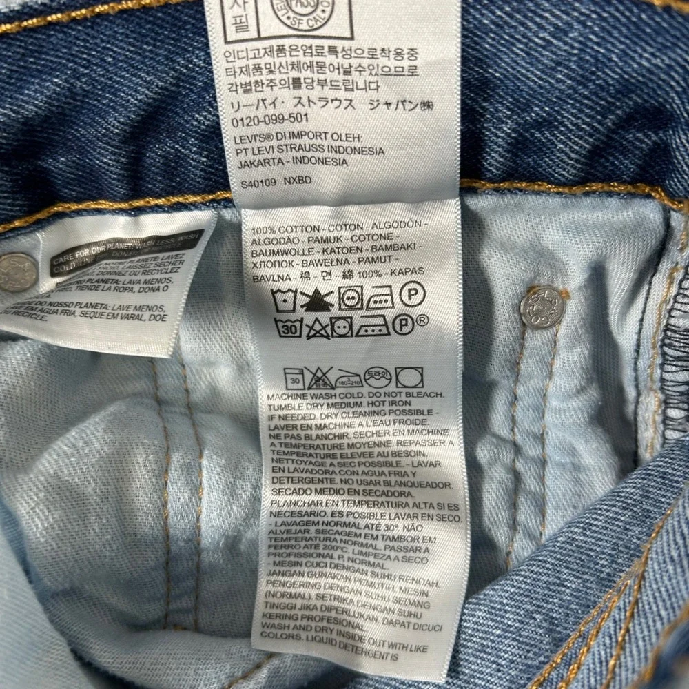 Levis please see