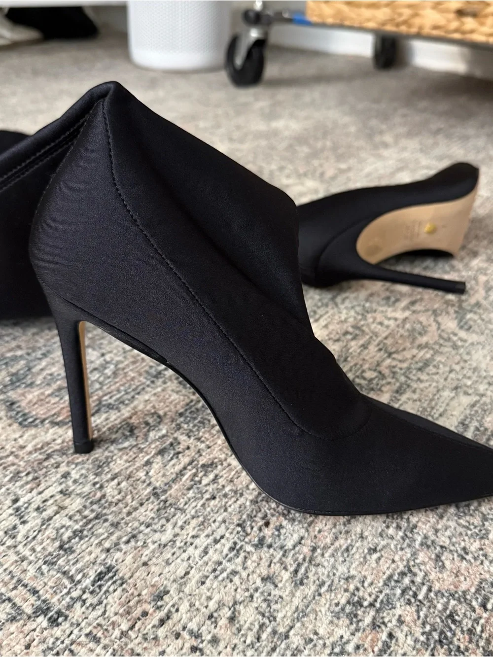Stuart Weitzman stuart weitzman