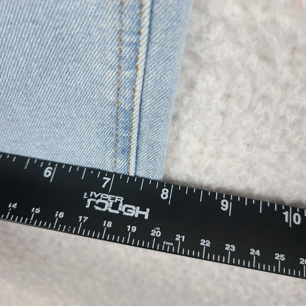 Levis levi 541