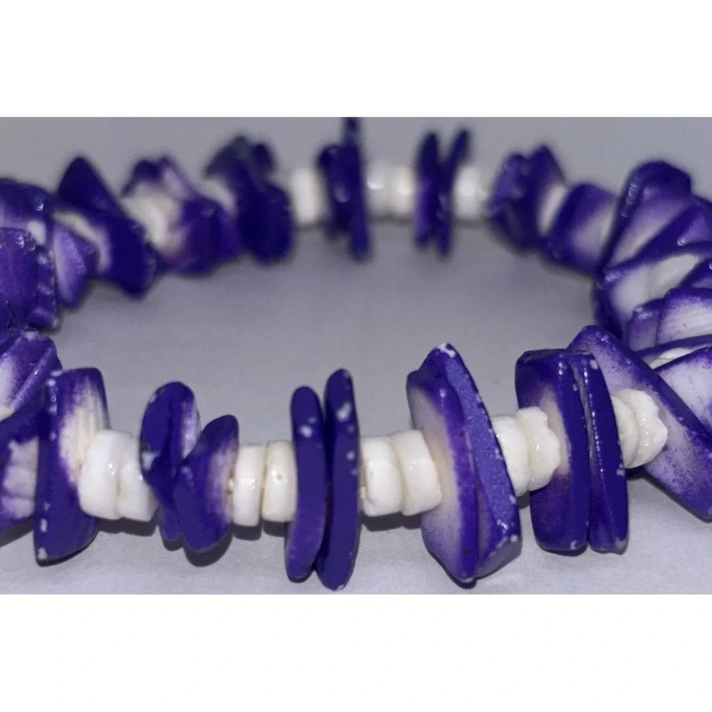N/A vintage puka