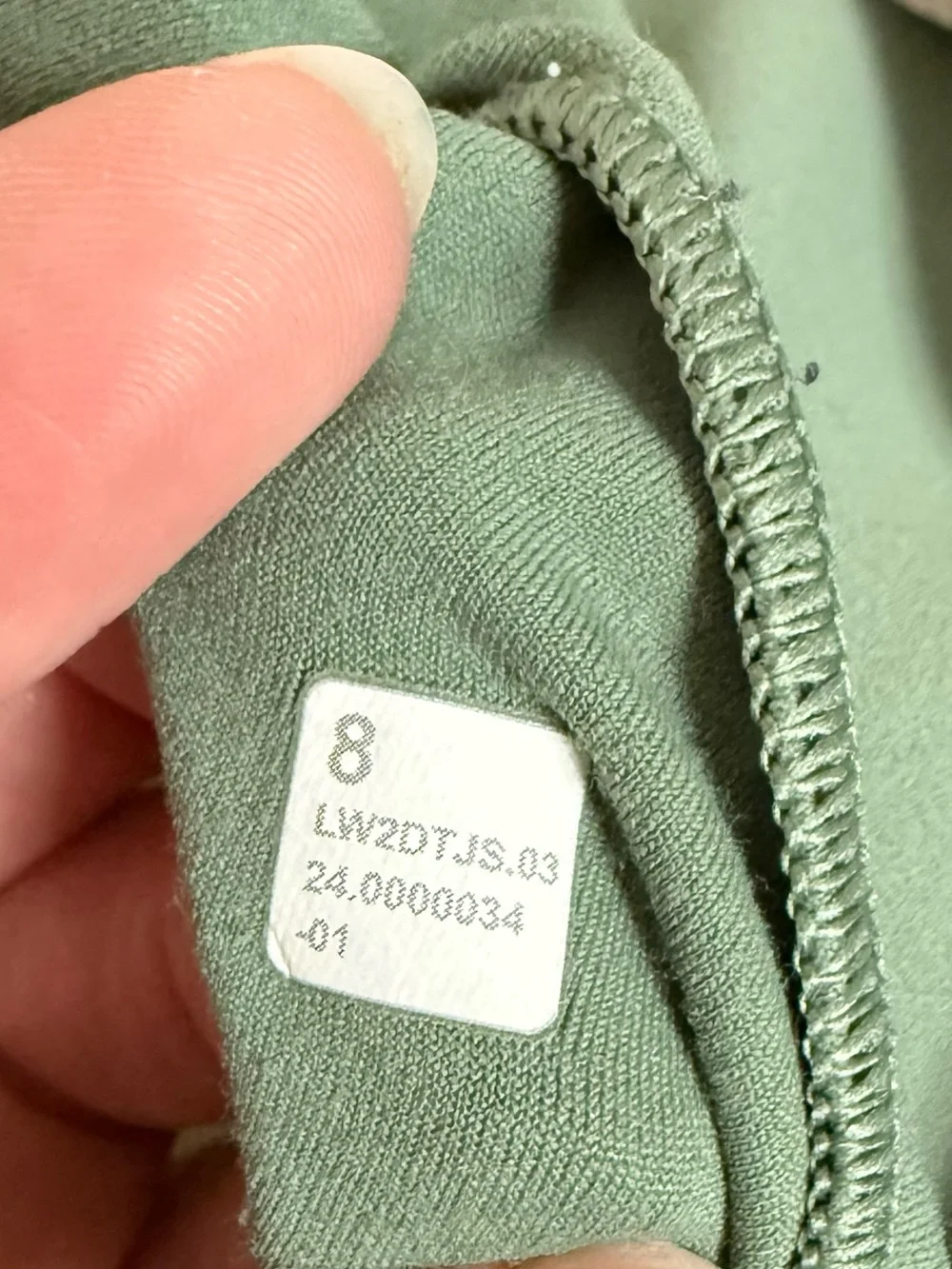 lululemon athletica excellent size