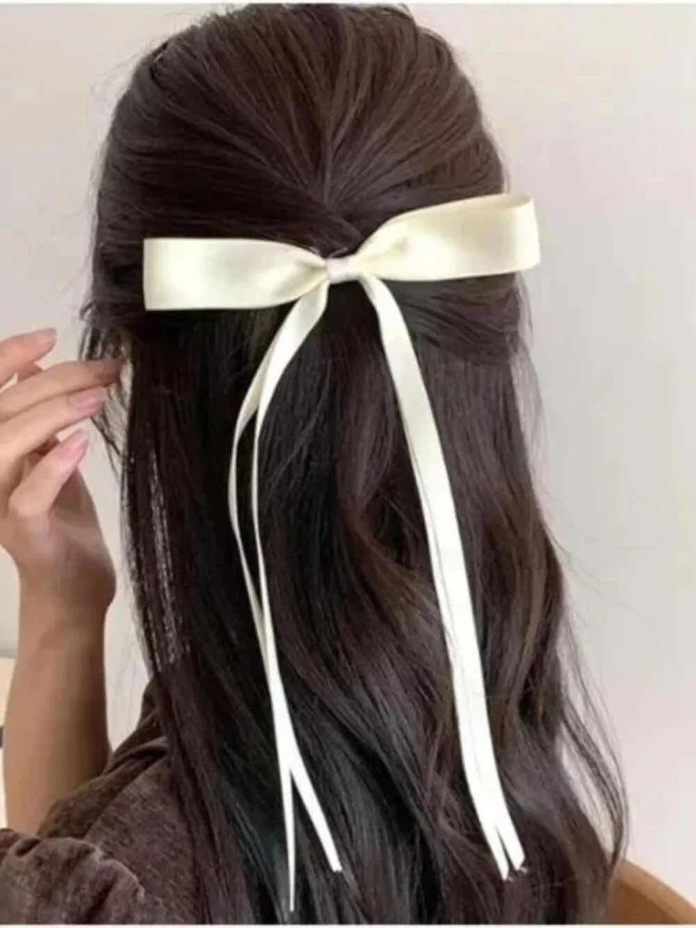 N/A satin bow