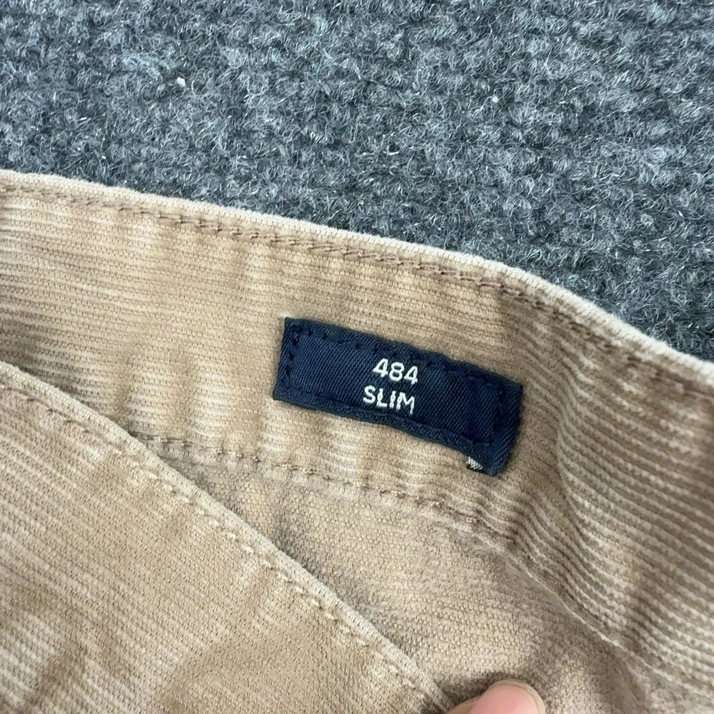 J. Crew Factory waist flat