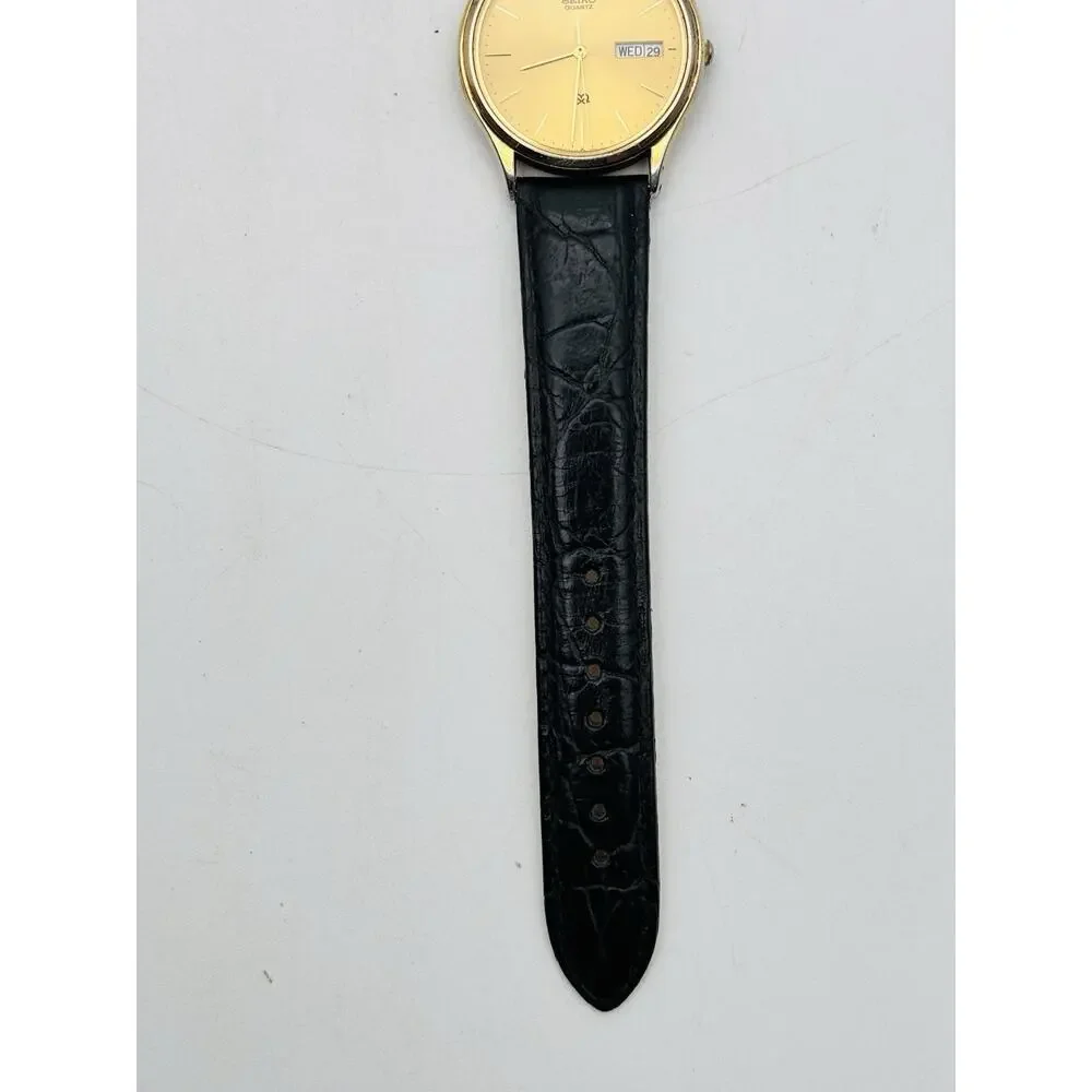 Seiko sq watch