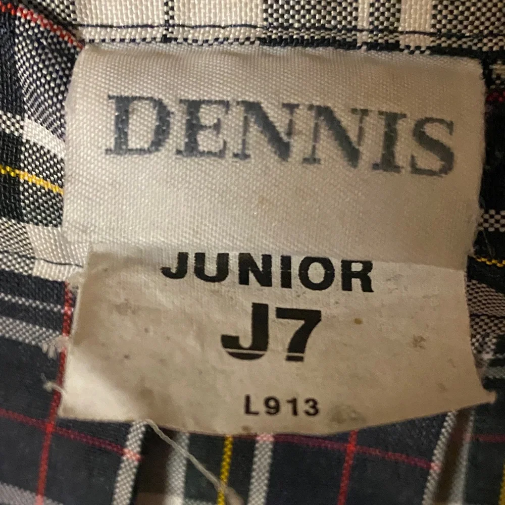Dennis step out