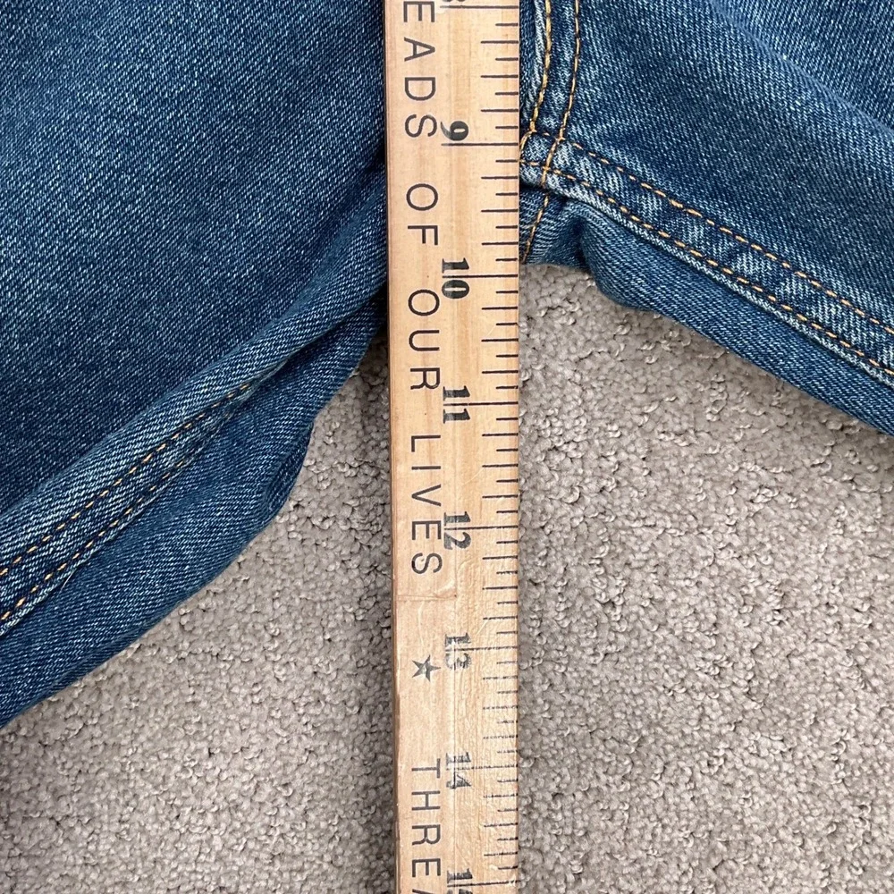 Levis seasons materials