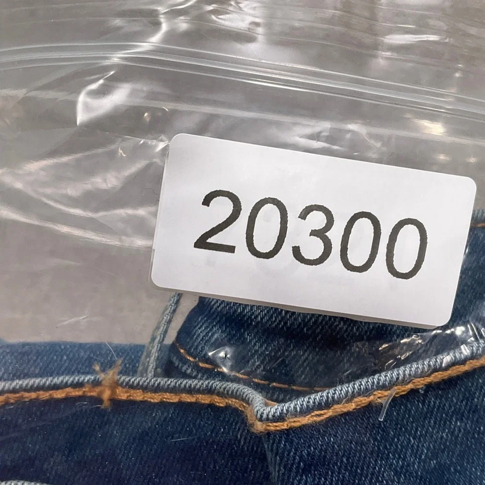 Levis tech polyester keywords