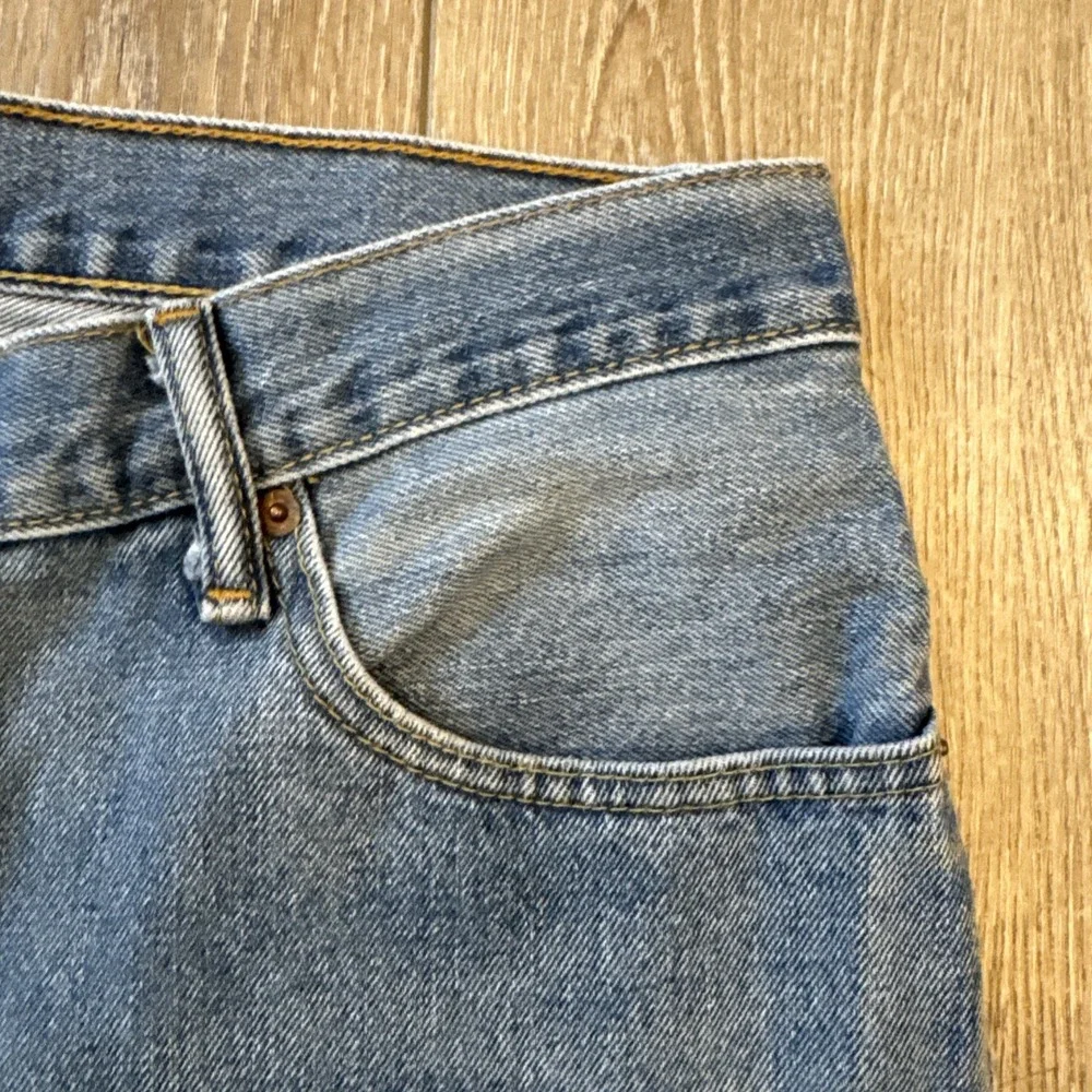 Levi's 505 Straight Fit Denim Jeans Mens 36x29 Darker‎ Wash 5 Pocket 100% Cotton