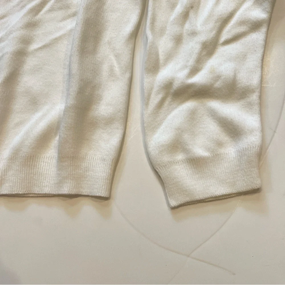 julius berger elegant white