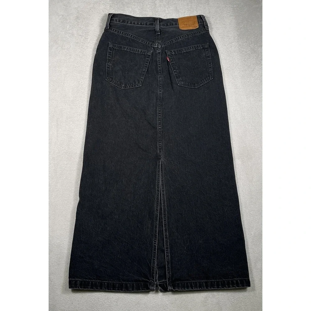 Levis addition skirt