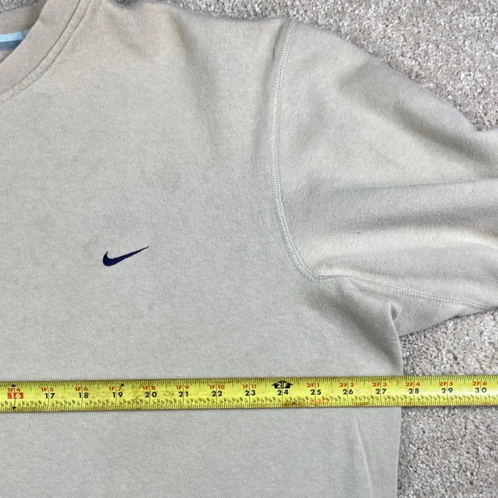 Nike vintage neck