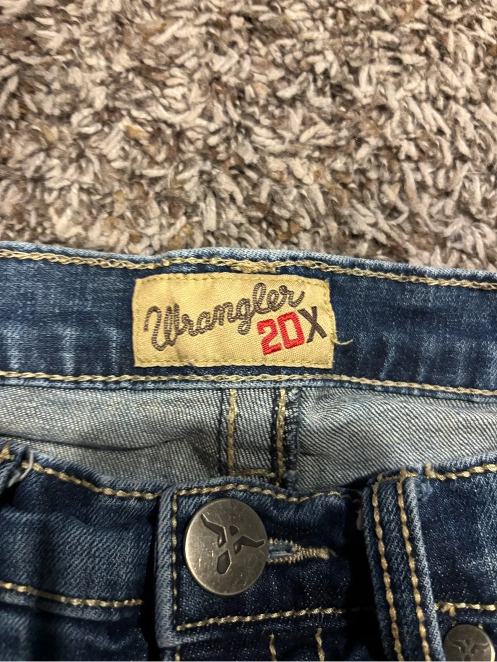 Wrangler size 33x36