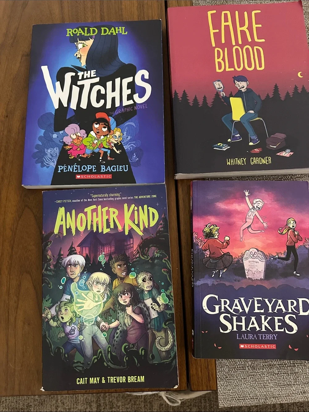 4 graphic novels