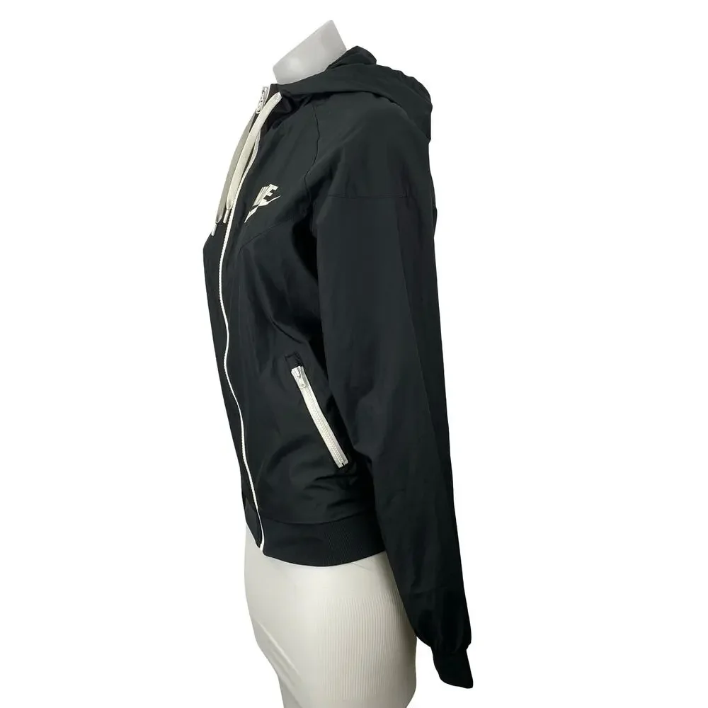 Nike sportswear windrunner