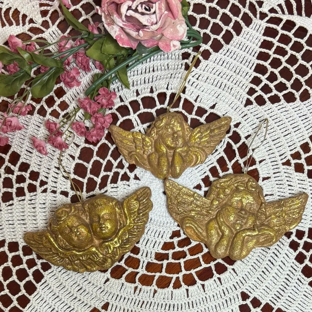 Vintage victorian angel