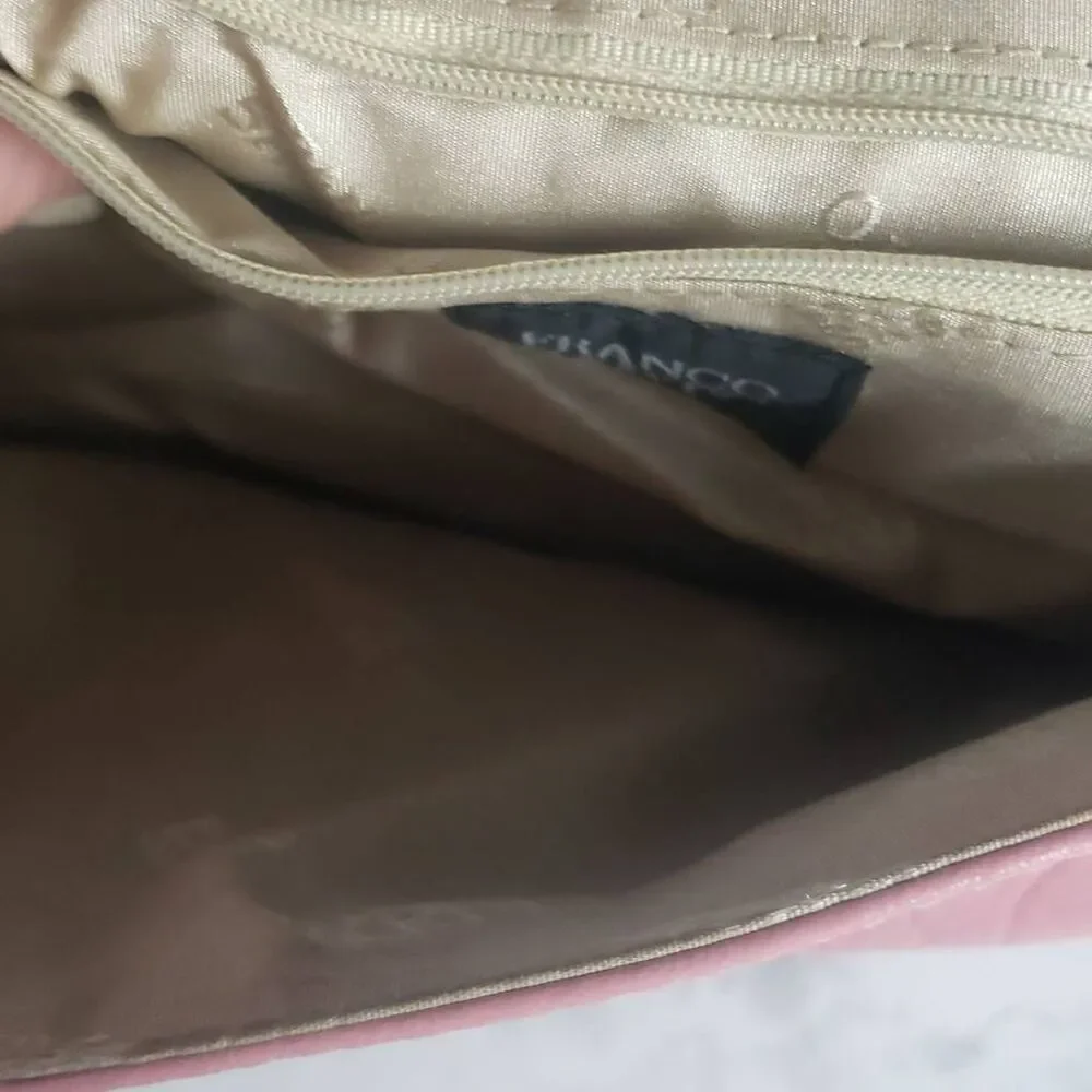 No Brand insude wear