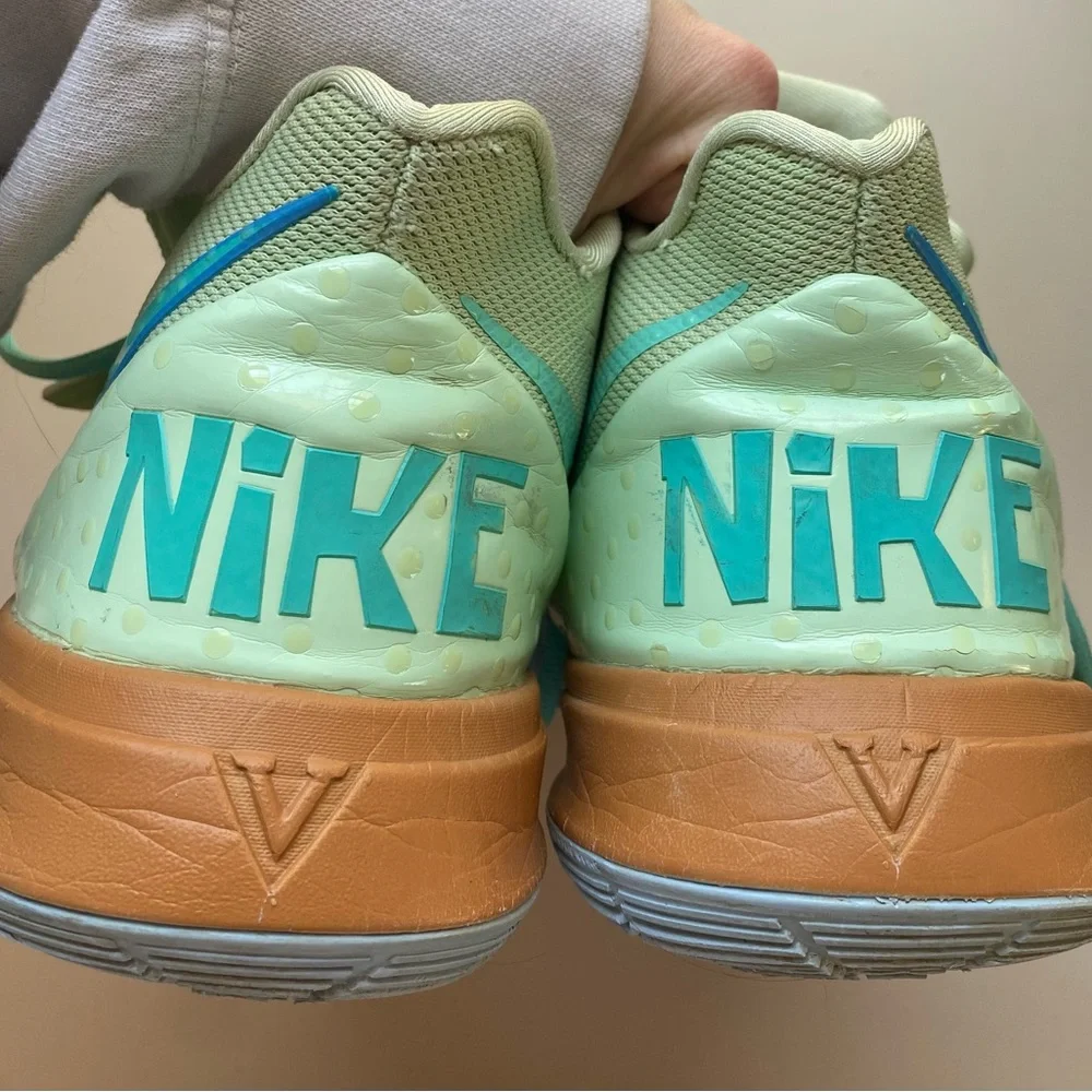 Nike size 10