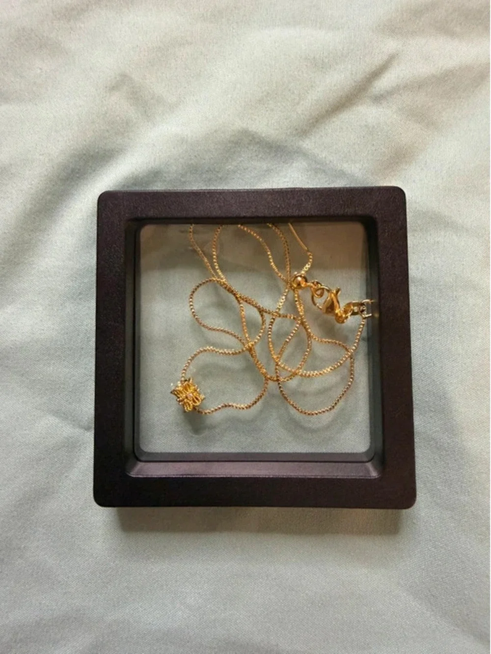 Dainty women necklace