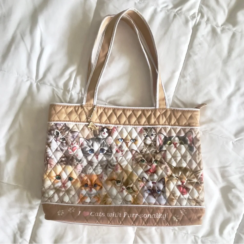 Bradford Exchange Kayomi Harai Cats With Purr-sonality Quilted Tote Handbag