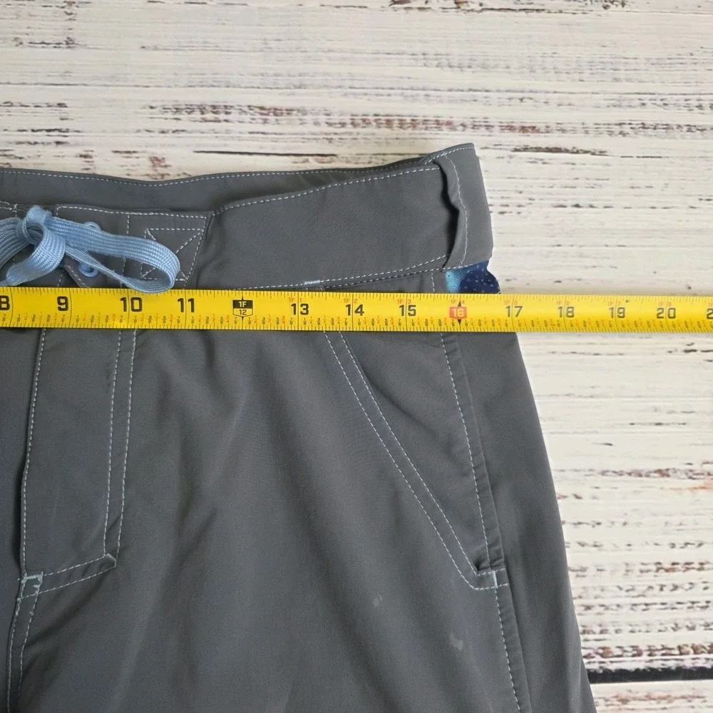 Huk fishing shorts