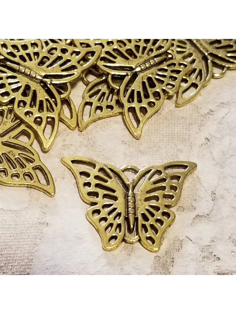 N/A plated metal gold