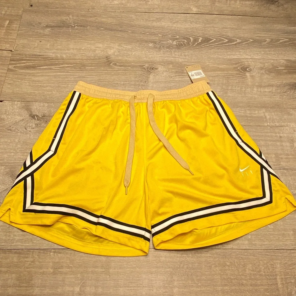 Nike‎ Fly Crossover Basketball Shorts Womens XXL Yellow Mesh Dri-FIT DH7325-709