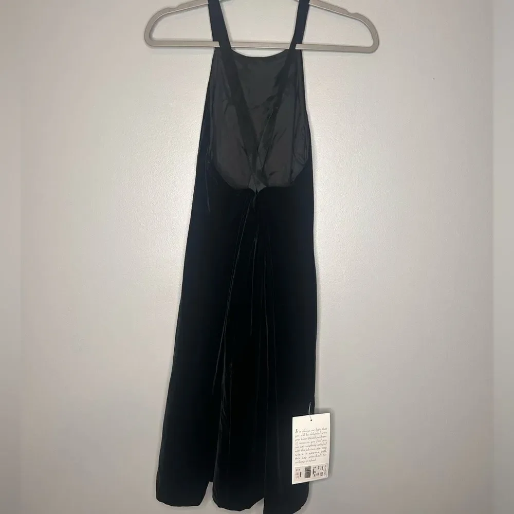 Nicole Miller size tag 10