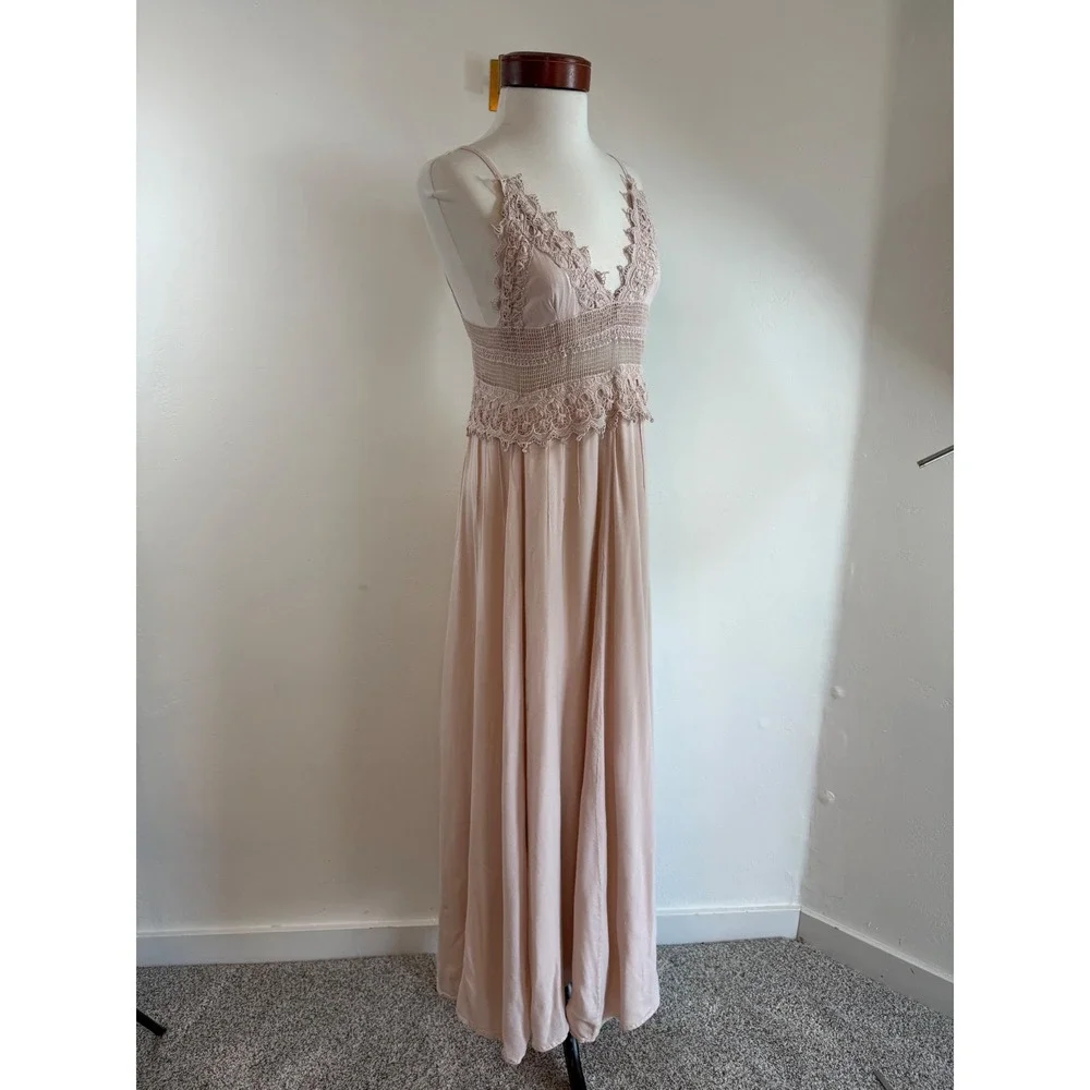 Mila blush pink