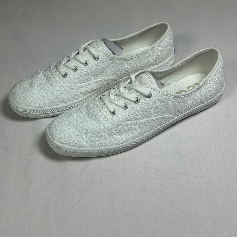 Keds women white
