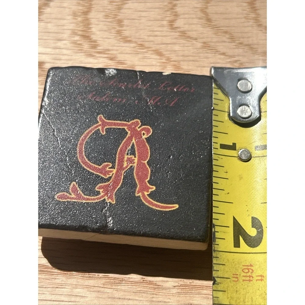 N/A scarlett letter