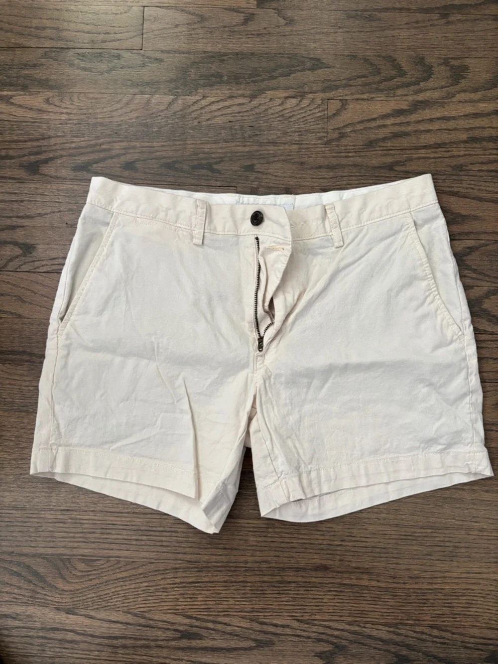 Men's Classic Cream Shorts