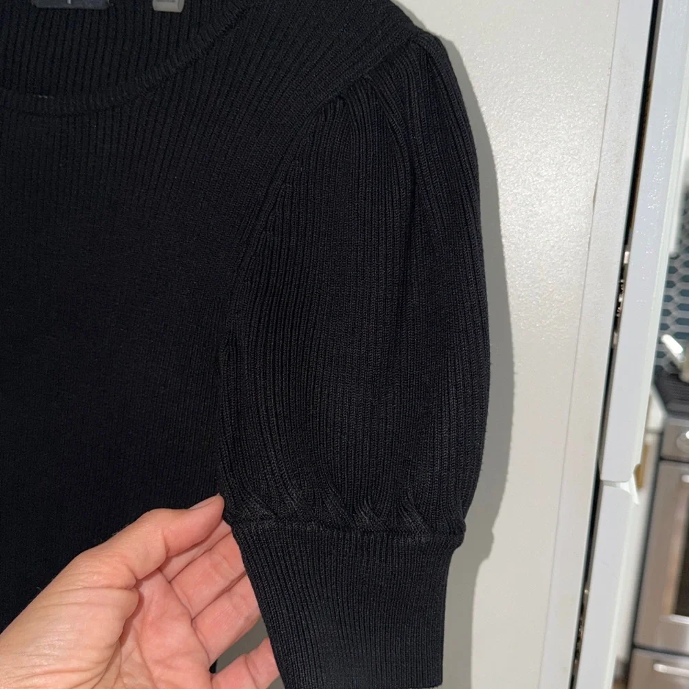 Tahari elegant black