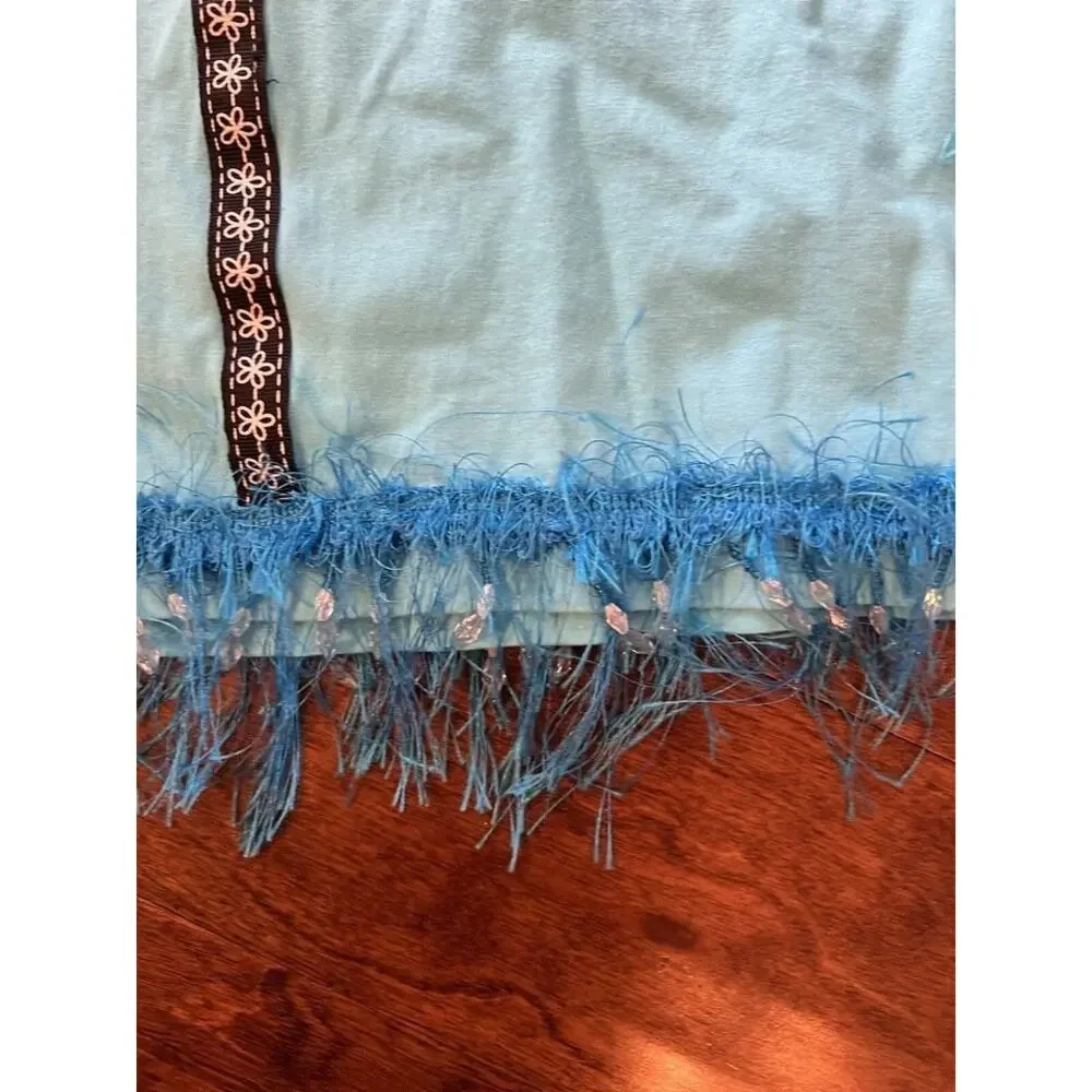 LAT fringe hem neck