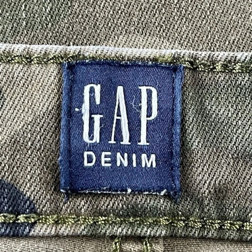 GAP low rise