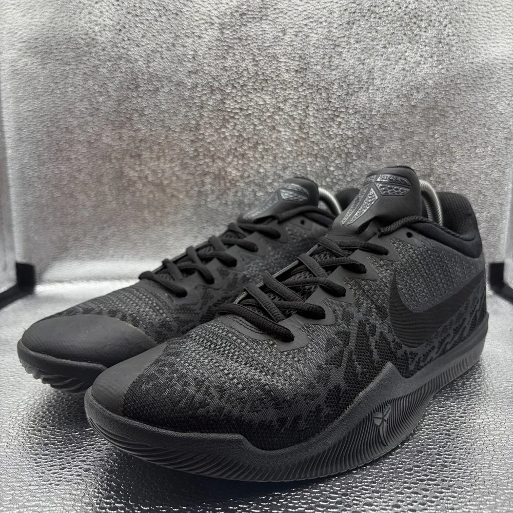 Nike product pair