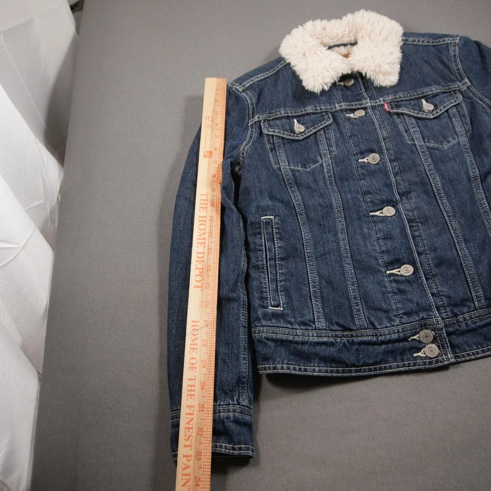 Levis levi sherpa