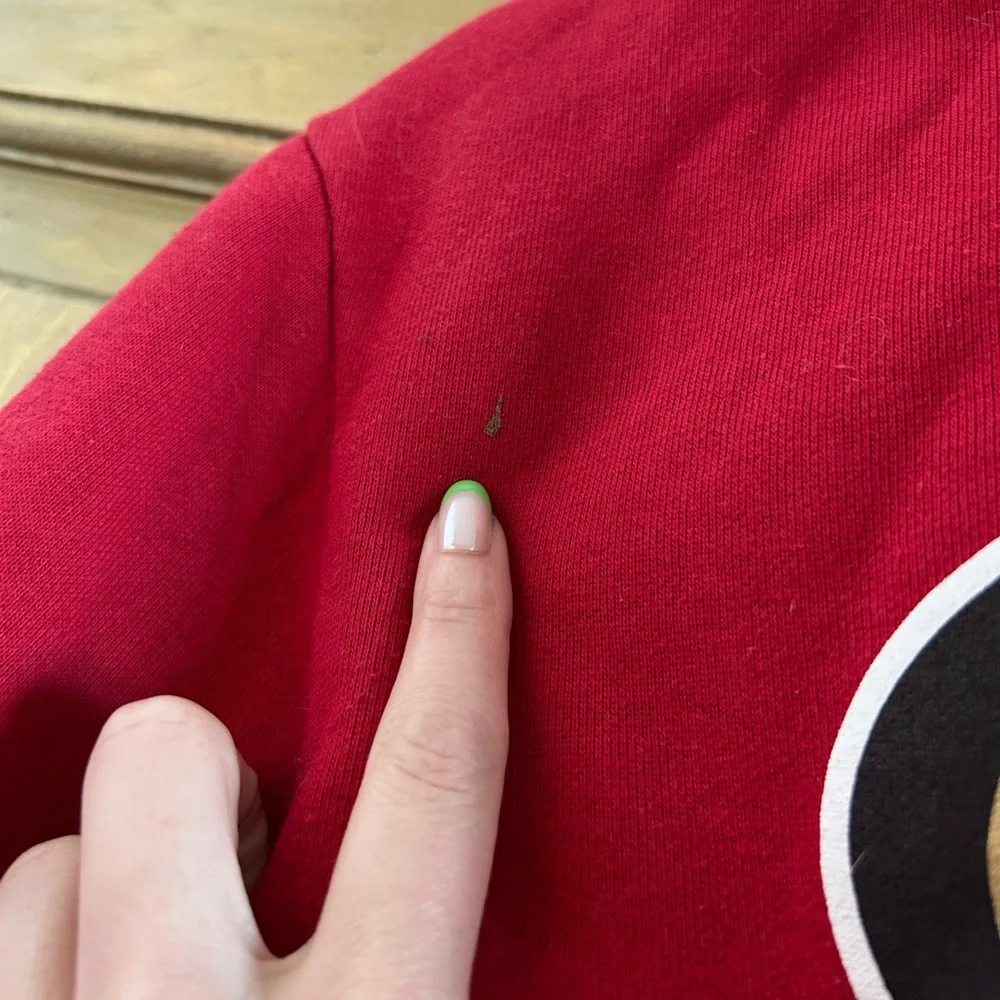Fanatics sweatshirt has