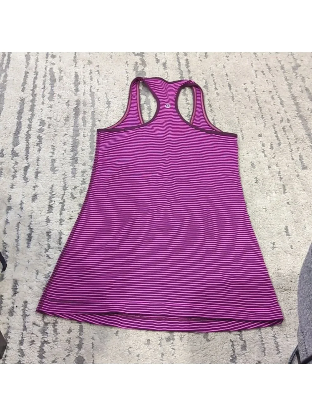 lululemon athletica we left