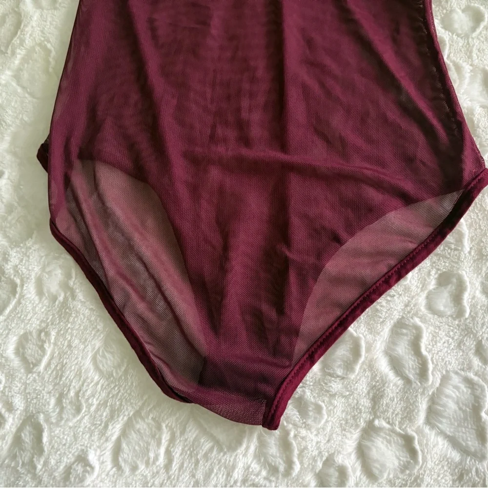 USA elegant burgundy