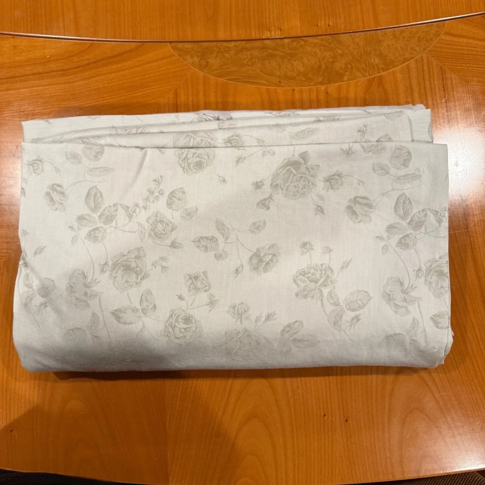 Calvin Klein Home Queen Duvet‎ Cover Antique Rose Sateen Damask with 2 shams